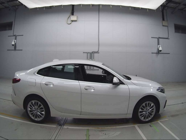BMW 2 SERIES 2024