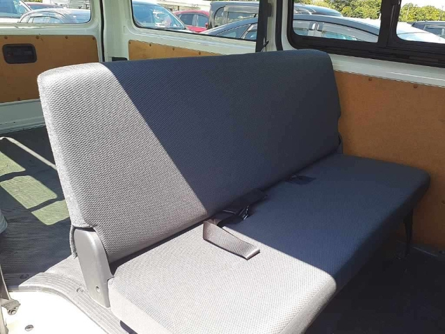 TOYOTA HIACE VAN 2023