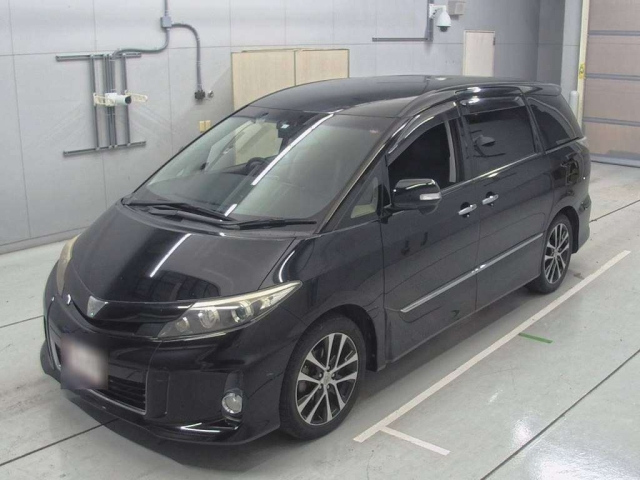 TOYOTA ESTIMA 2015