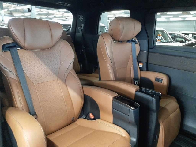 TOYOTA VELLFIRE 2024