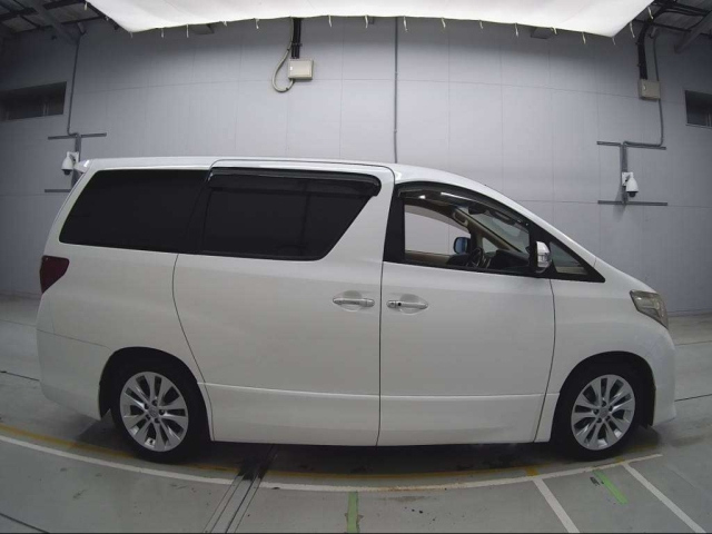 TOYOTA ALPHARD 2008