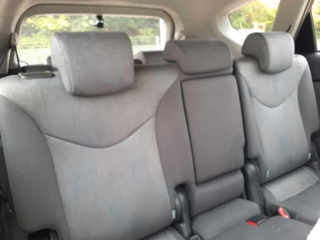 TOYOTA PRIUS ALPHA 2012
