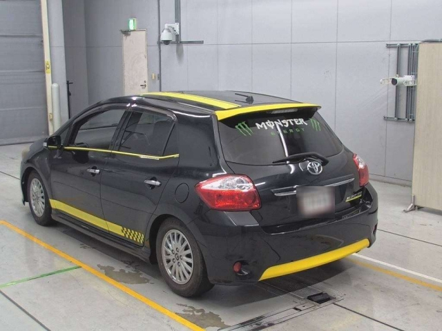 TOYOTA AURIS 2010