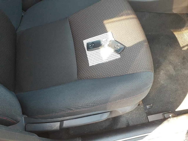 TOYOTA AURIS 2010