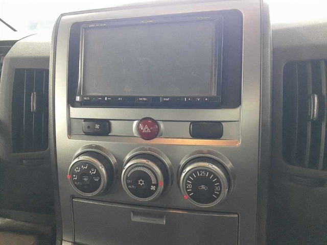 MITSUBISHI DELICA D5 2010