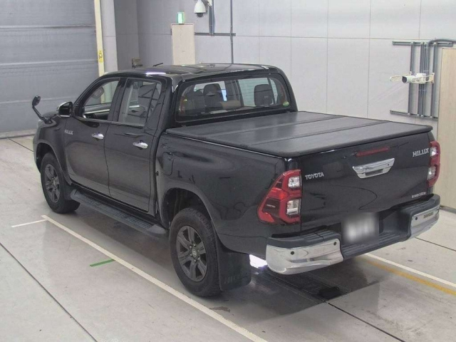 TOYOTA HILUX 2021
