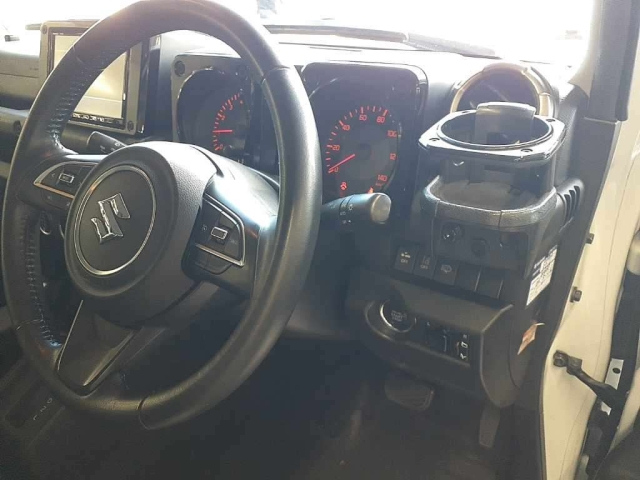 SUZUKI JIMNY 2020