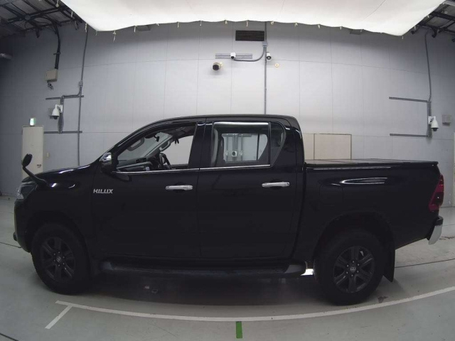TOYOTA HILUX 2021