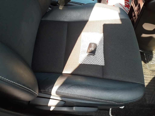 TOYOTA NOAH 2018