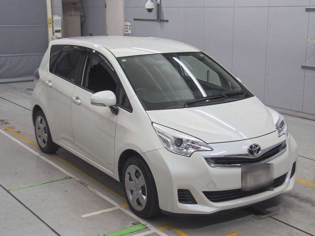 TOYOTA RACTIS 2014