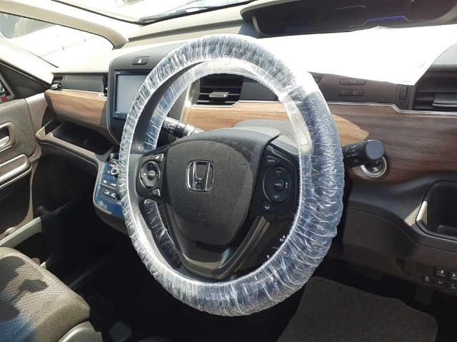 HONDA FREED 2022