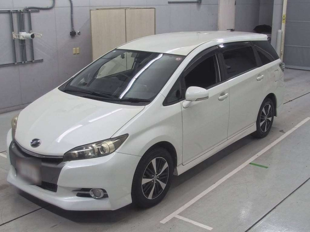 TOYOTA WISH 2012