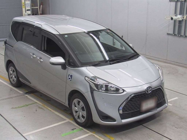 TOYOTA SIENTA 2020