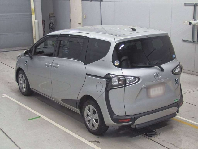 TOYOTA SIENTA 2020