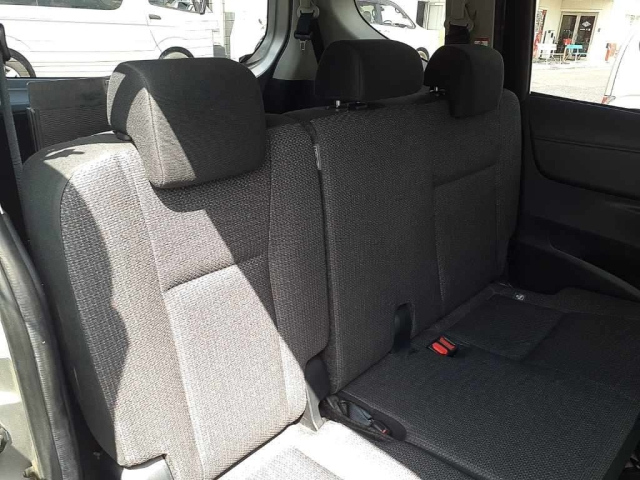 TOYOTA SIENTA 2020