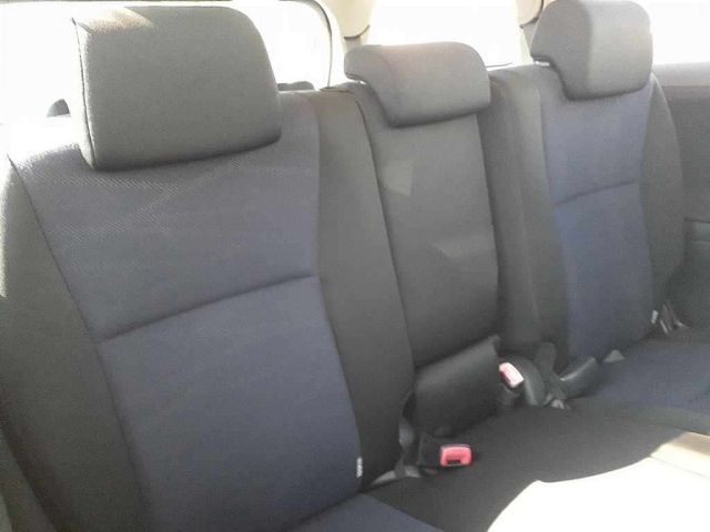 TOYOTA WISH 2012