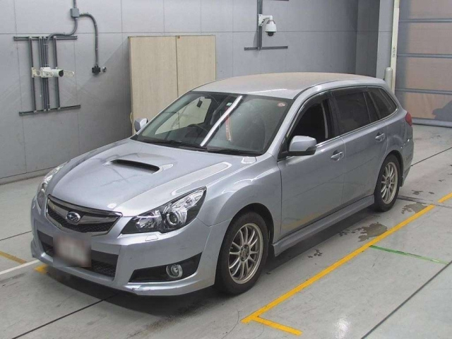 SUBARU LEGACY 2011
