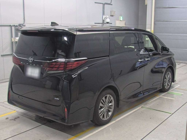 TOYOTA ALPHARD 2024