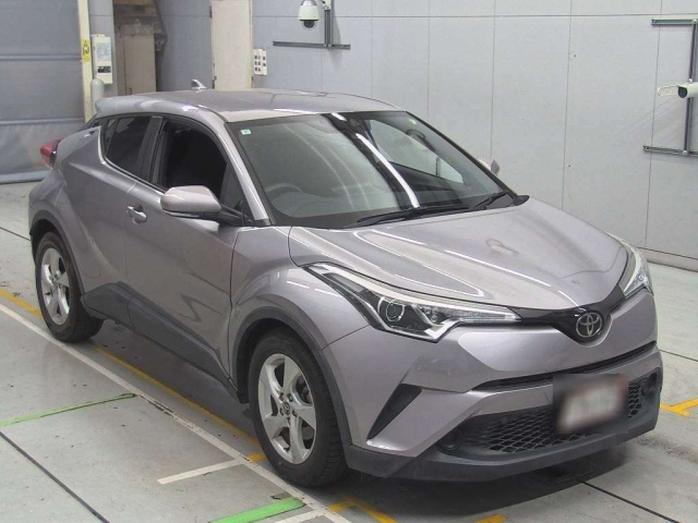 TOYOTA C-HR 2019