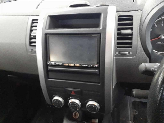 NISSAN X-TRAIL 2009