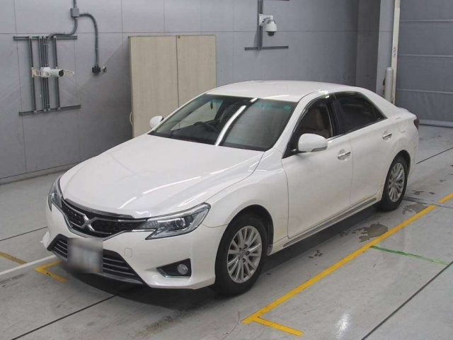 TOYOTA MARK X 2013