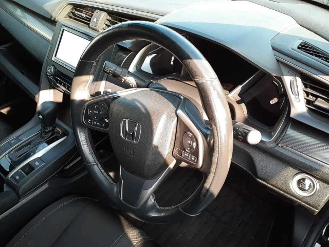 HONDA CIVIC 2018