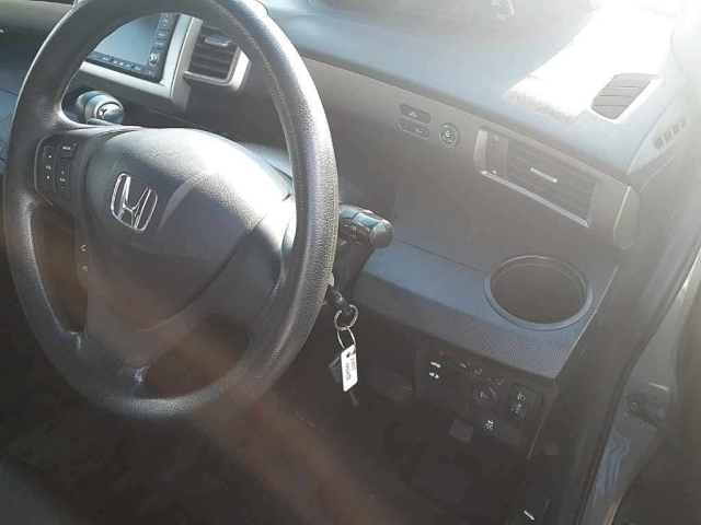 HONDA FREED 2012