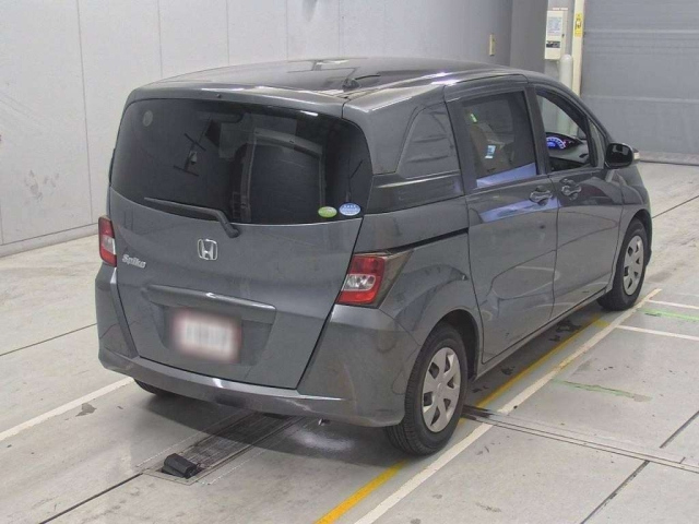 HONDA FREED 2012
