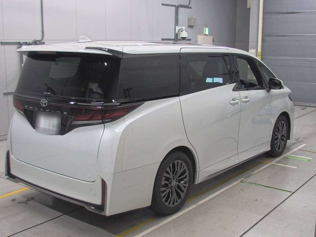 TOYOTA VELLFIRE 2024