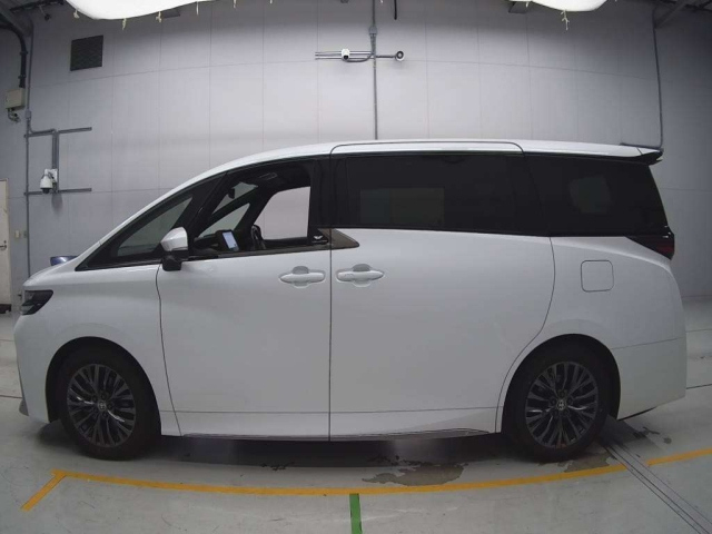 TOYOTA VELLFIRE 2024