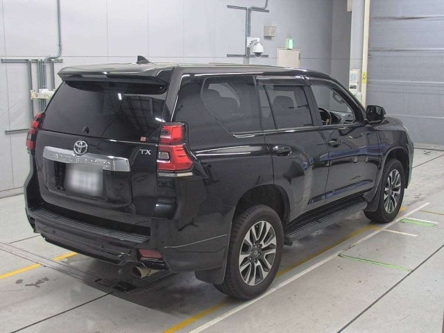 TOYOTA LAND CRUISER PRADO 2021