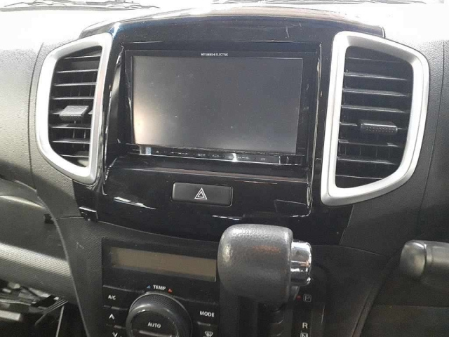 SUZUKI SOLIO 2014