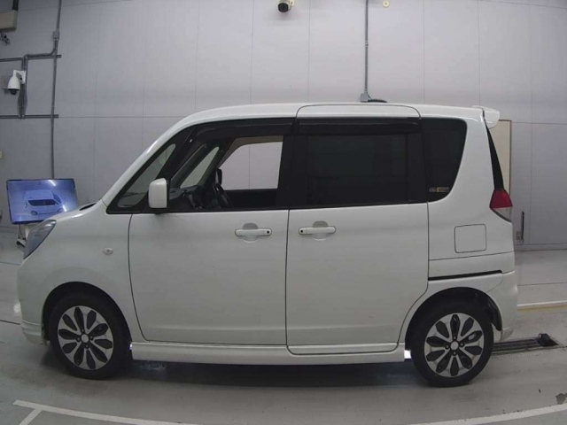 SUZUKI SOLIO 2014