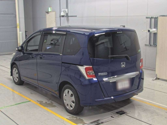 HONDA FREED 2014