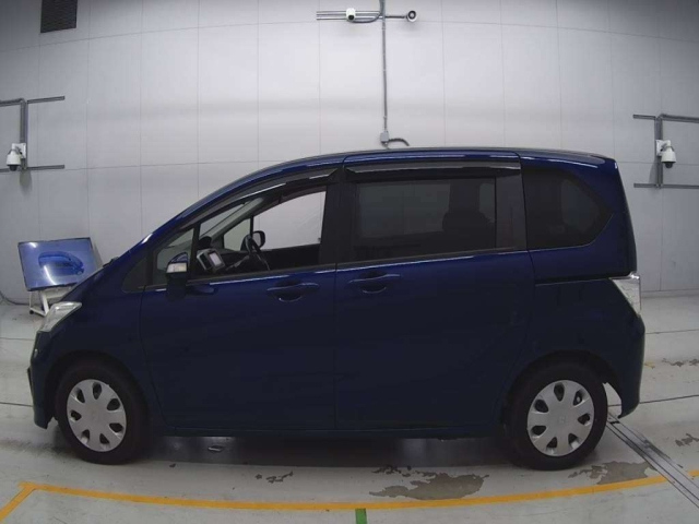 HONDA FREED 2014