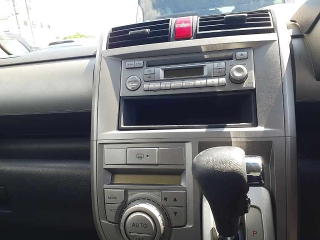 HONDA ZEST 2010