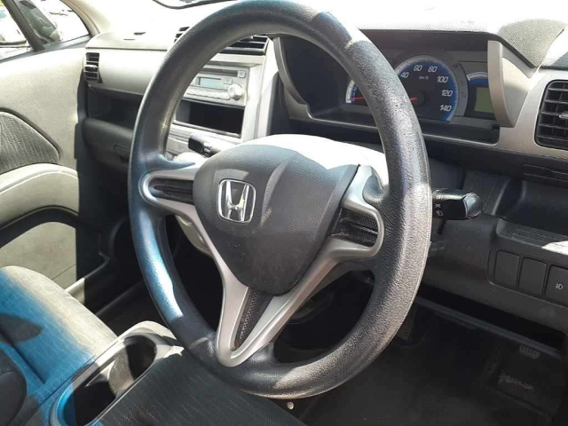 HONDA ZEST 2010