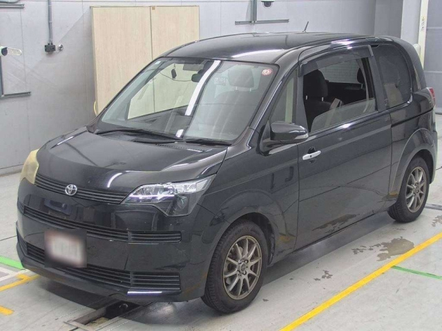 TOYOTA SPADE 2012