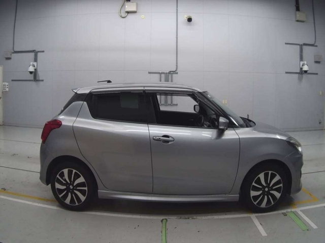 SUZUKI SWIFT 2017