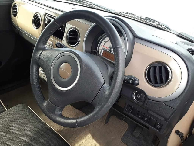 SUZUKI ALTO LAPIN 2013