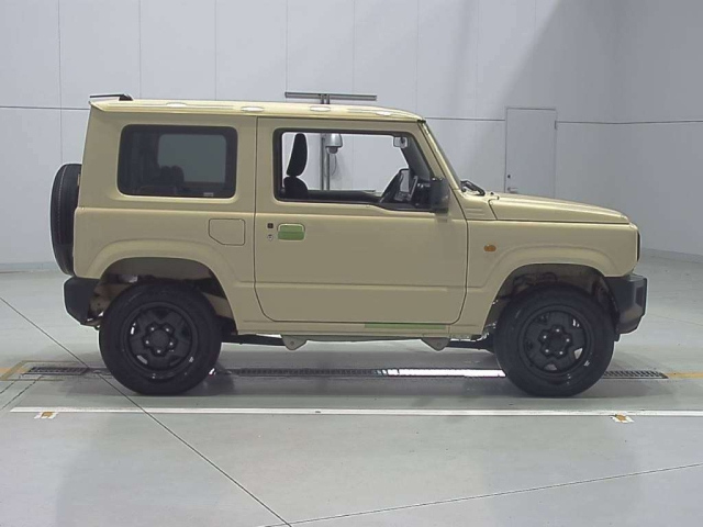 SUZUKI JIMNY 2022
