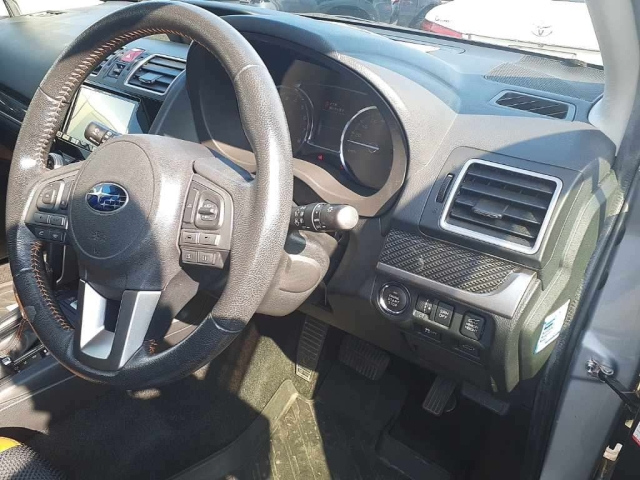 SUBARU FORESTER 2017