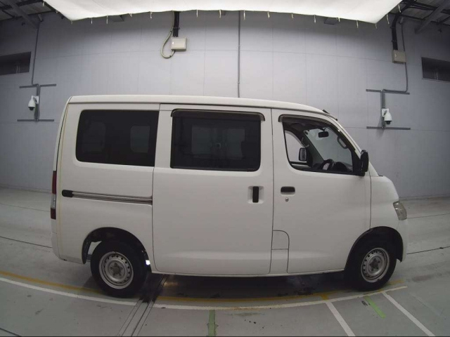 TOYOTA LITE ACE VAN 2015