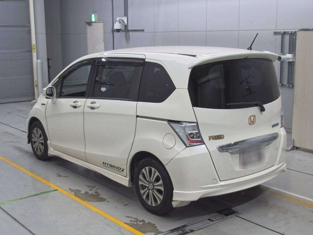 HONDA FREED 2012