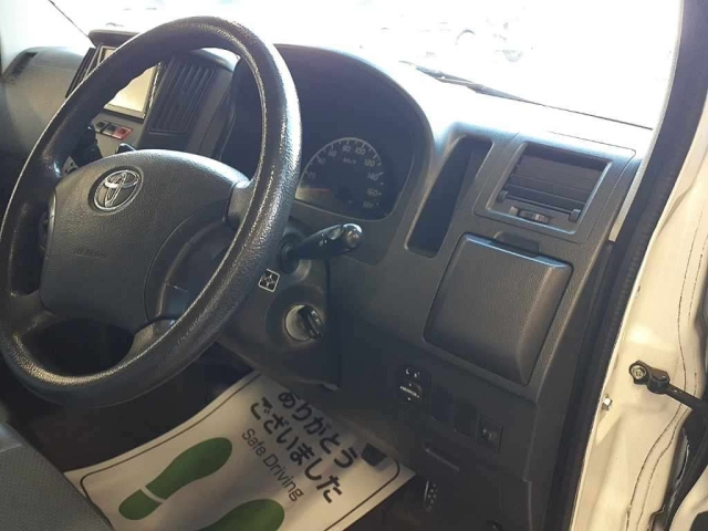 TOYOTA LITE ACE VAN 2015