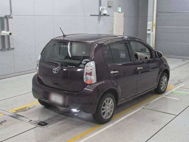 TOYOTA PASSO 2010
