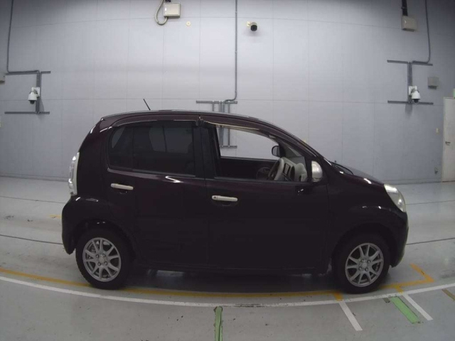TOYOTA PASSO 2010