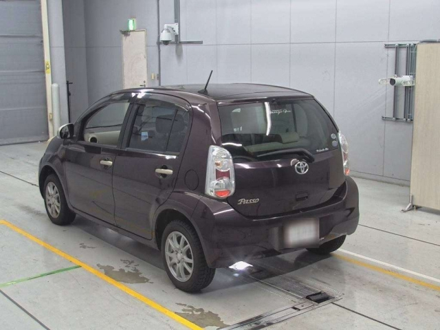 TOYOTA PASSO 2010