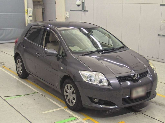 TOYOTA AURIS 2008
