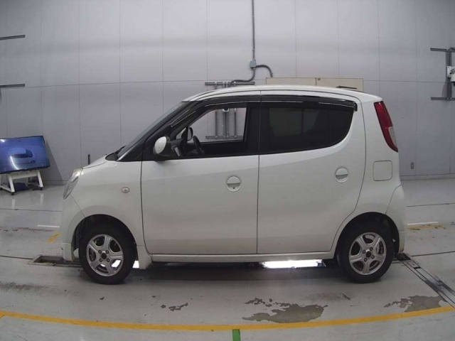 NISSAN MOCO 2009
